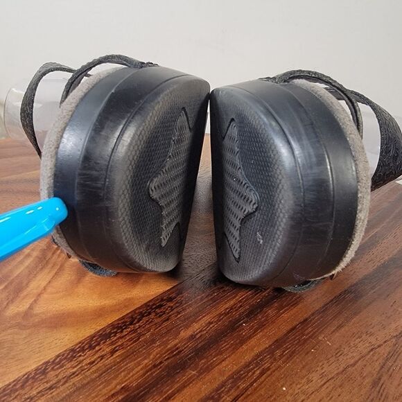 Dansko Sophie Black floral Tooled Leather Clog Sandals Size 41 Comfy Boho Retro - Picture 5 of 16